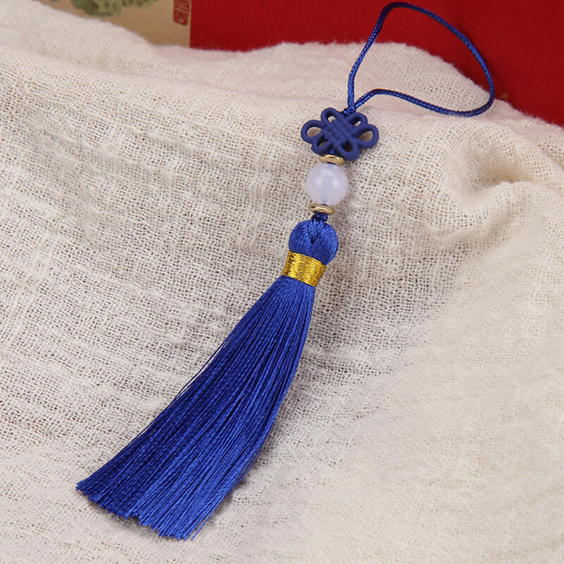 Norigae keyring, traditional knot key holder, hanbok tassel decoration, white charm