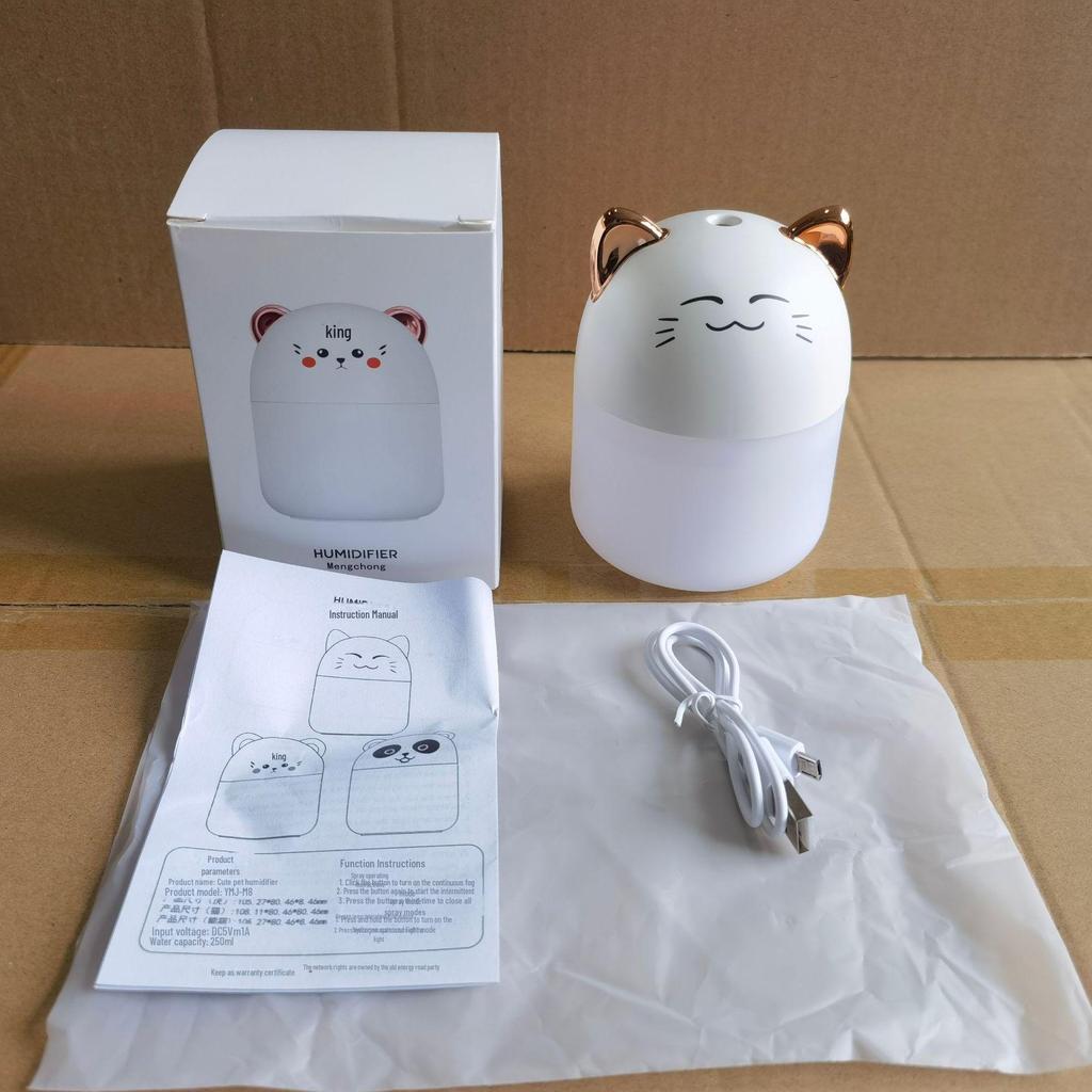 Portable Cute Pet USB Humidifier: Small, Silent Aromatherapy Atomizer for Home, Desk, or Car