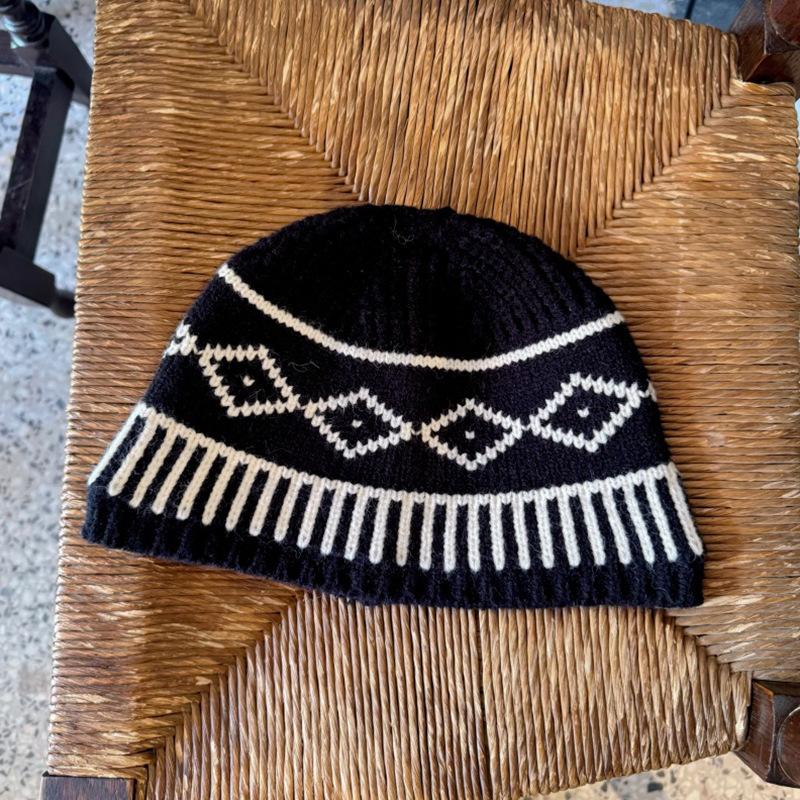 Jacquard Rhombus Plaid Fisherman Hat Autumn and Winter Warm and Versatile Color Block Knitted Woolen Hat for Women with Large Head Circumference