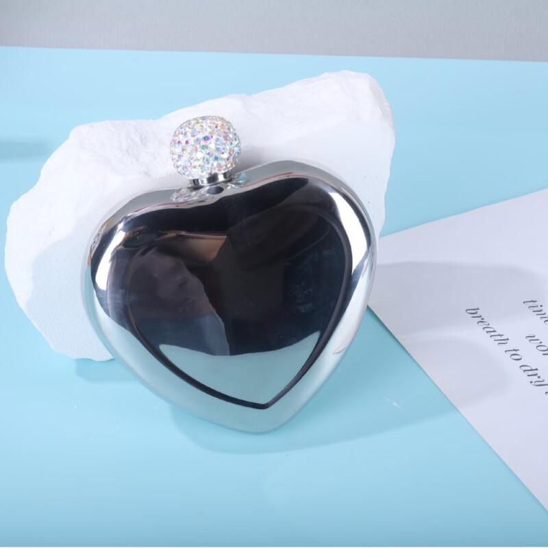 Heart-shaped Portable Hip Flask