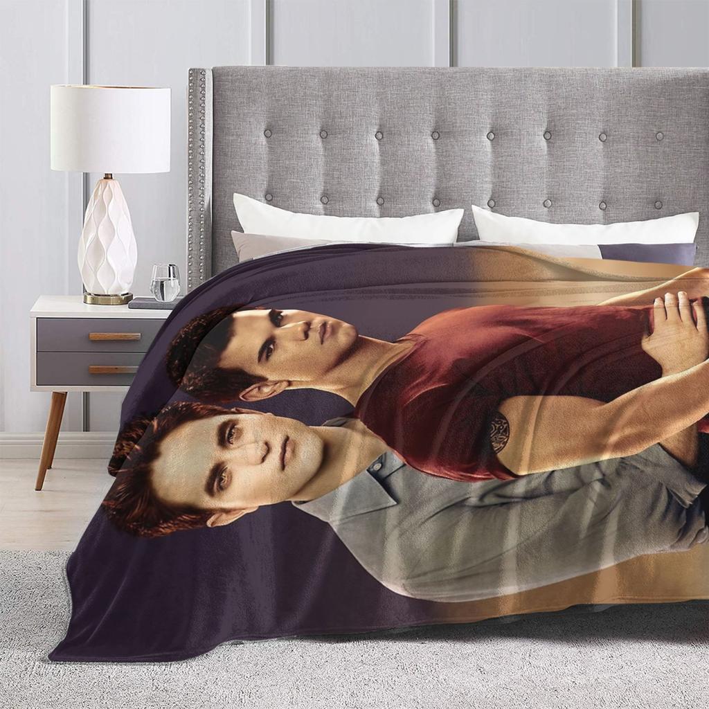 Customize Twilight Jacob Edward Blankets Fleece Winter Multifunction Super Warm Throw Blankets for Bed Couch Rug Piece