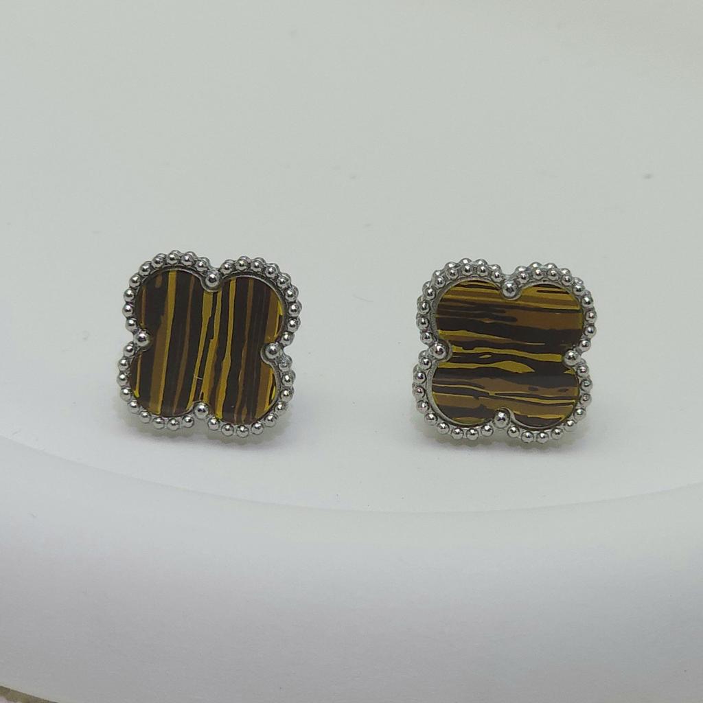 High Quality Titanium Steel Natural Mother-of-pearl Four-leaf Clover Earrings for Women 18K Fashion Premium Earrings