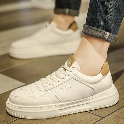 Sneakers Uomo Uomo con lacci bianchi Vera Pelle Leggeri Scarpe Casual da Uomo Alta Qualità oxfords Antiscivolo Scarpe da Skate Per Uomo