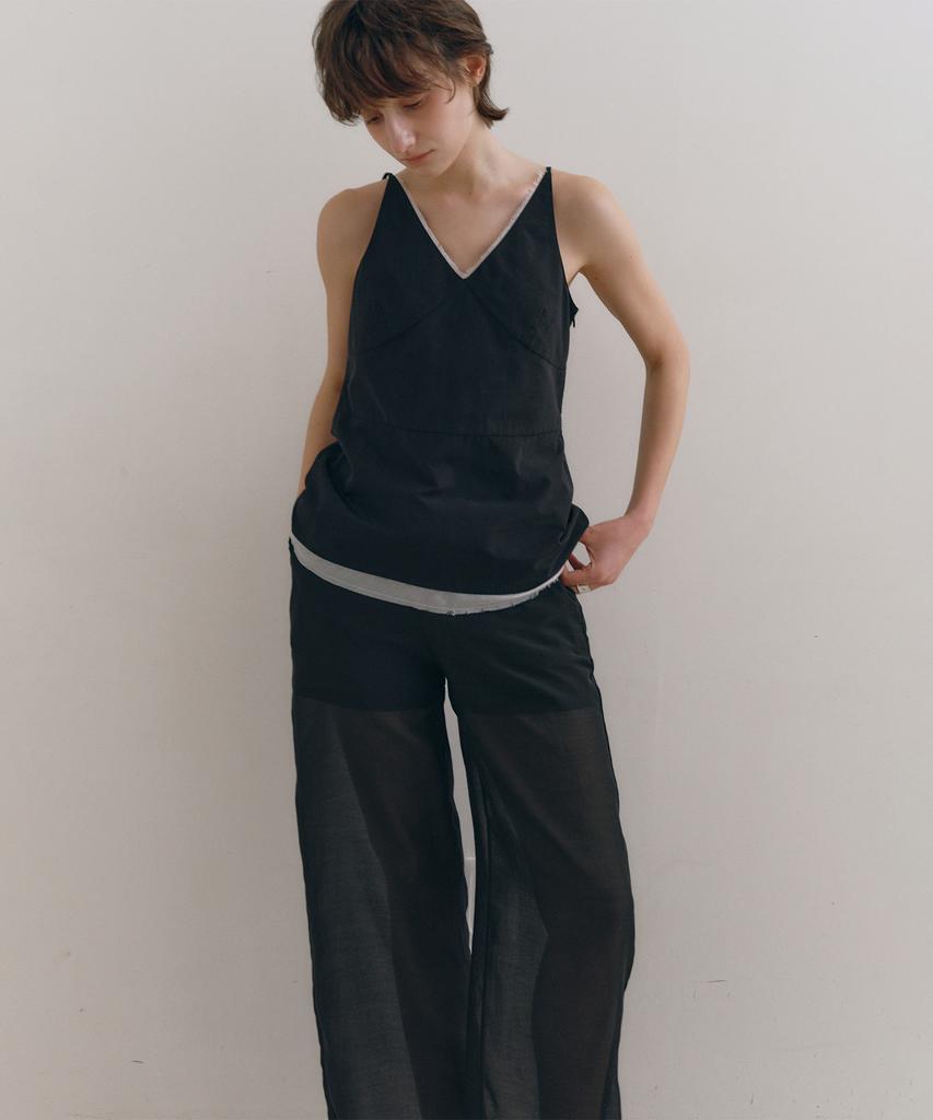 Loutaideu V-Neck Sleeveless Blouse [Black]