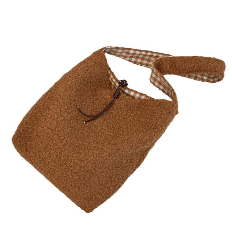 112 Gentle Milk Powder Color Plush Bag Fashion Shoulder Messenger Bag Autumn and Winter New Commuter Double-sided Canvas Bag