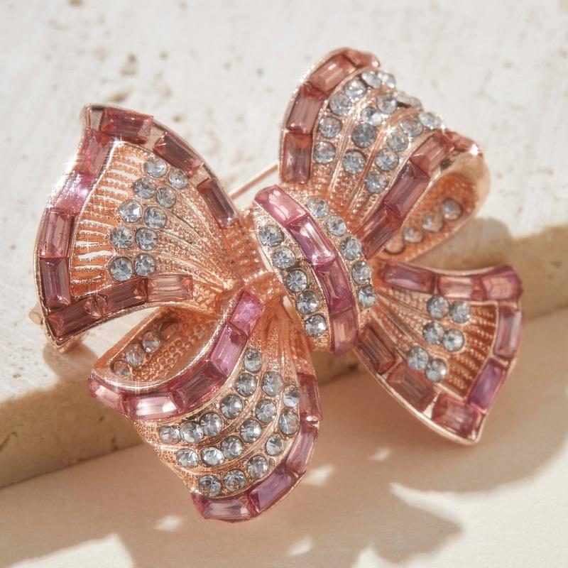 Funkelnde Brosche für Damen mit einer glänzenden Schleife, Eine elegante Damenbrosche für Bankette und Partys, Perfekt zum Verschenken