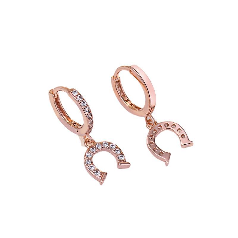 New Rhine-studded Small Horseshoe Buckle Round Ear Rings for Women, Trendy French Style Small Commuter Earrings 2026