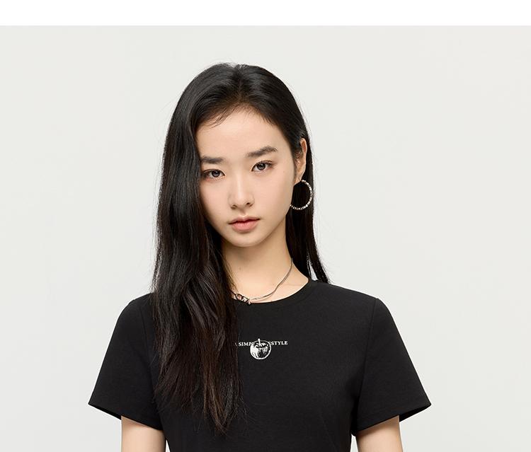 Fashionable and simple round neck letter printed short sleeved T-shirt