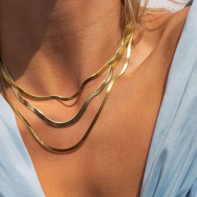 Schickes Damen Schlangenkette Halskette, Flache Fischgräten Glieder Choker, Edelstahl Metall Mehrschichtig Elegant Minimalistisch Halskette