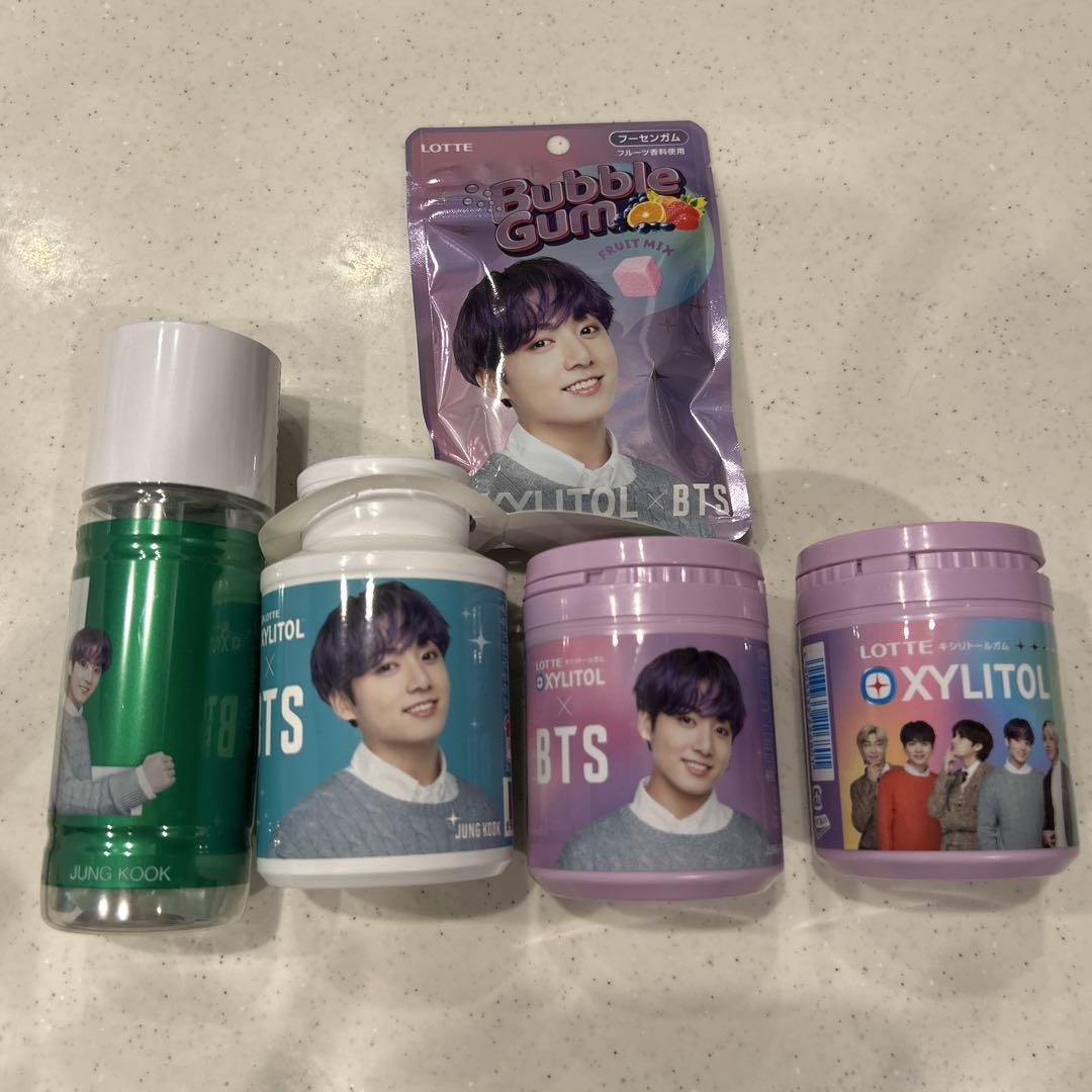 

[Б/У] Набор бутылок жевательной резинки BTS Jungkook Xylitol