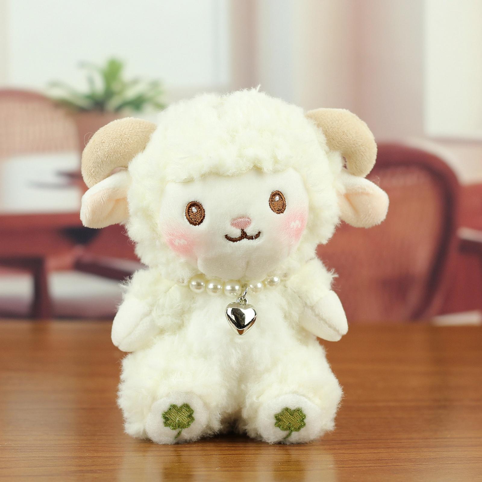

Plush Toys, Figurines, Plush Dolls And Cartoons