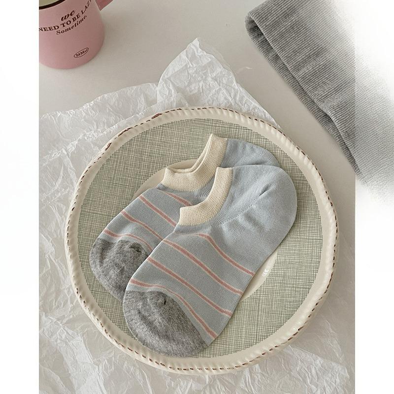 Spring and Summer Lightweight Children's Cartoon Bear Short Socks That Don't Come Off and Prevent Slipping Off - Shallow-angled Boat-shaped Socks