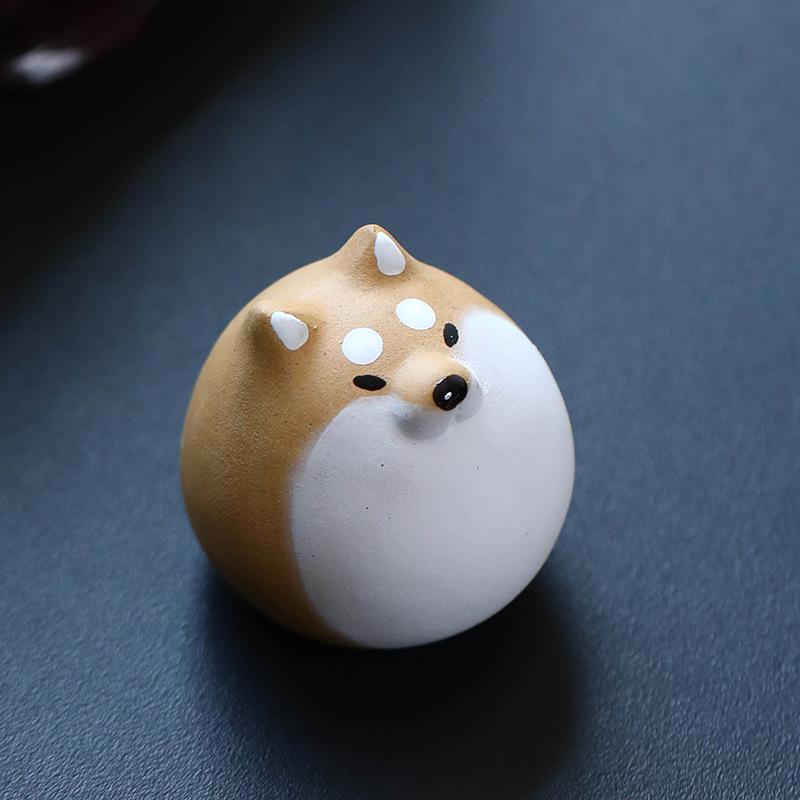 

1pcs Shiba Inu Purple Clay Tea Pet Cute Clay Dog Shaped Tea Play Akita Inu Ornament Desktop Decoration Tea Ceremony Accessories 4.2x4.2x4.1cm