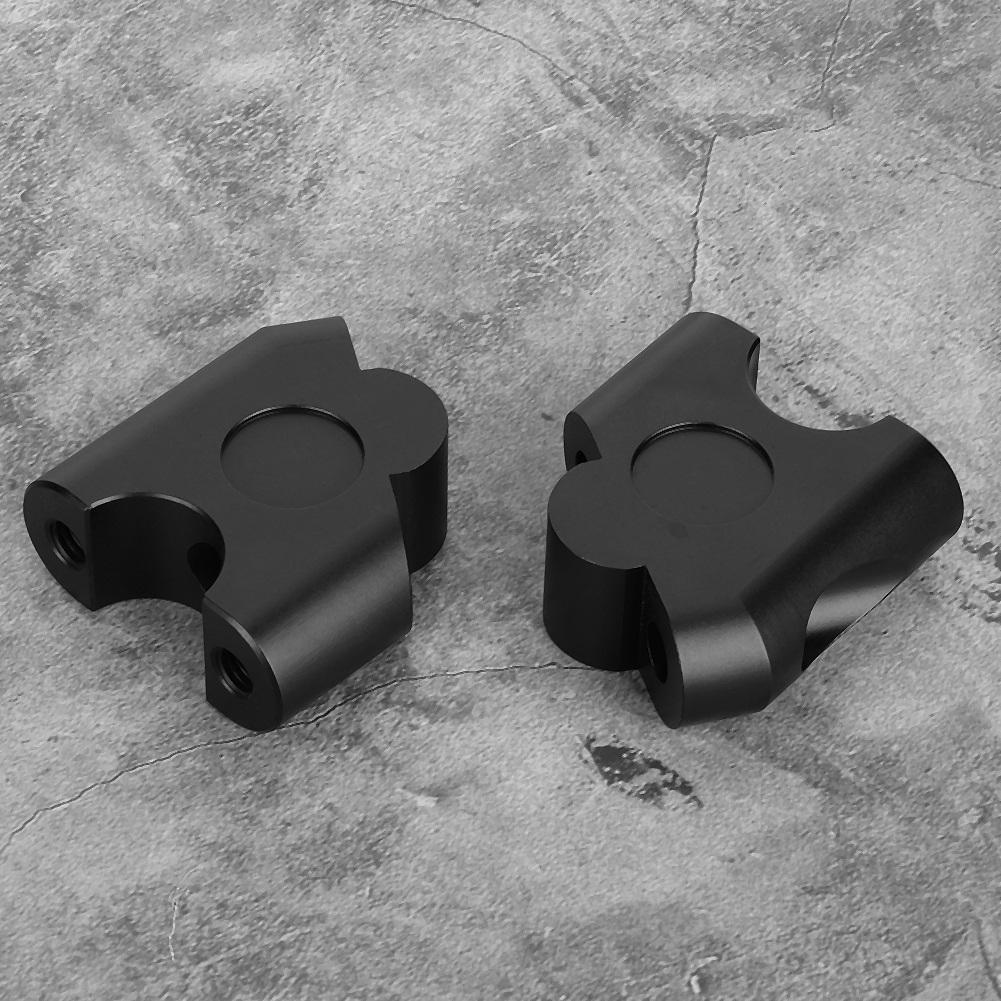 Adattatore per montaggio con spostamento posteriore del morsetto del manubrio del riser del manubrio universale per moto da 22 mm (Nero)
