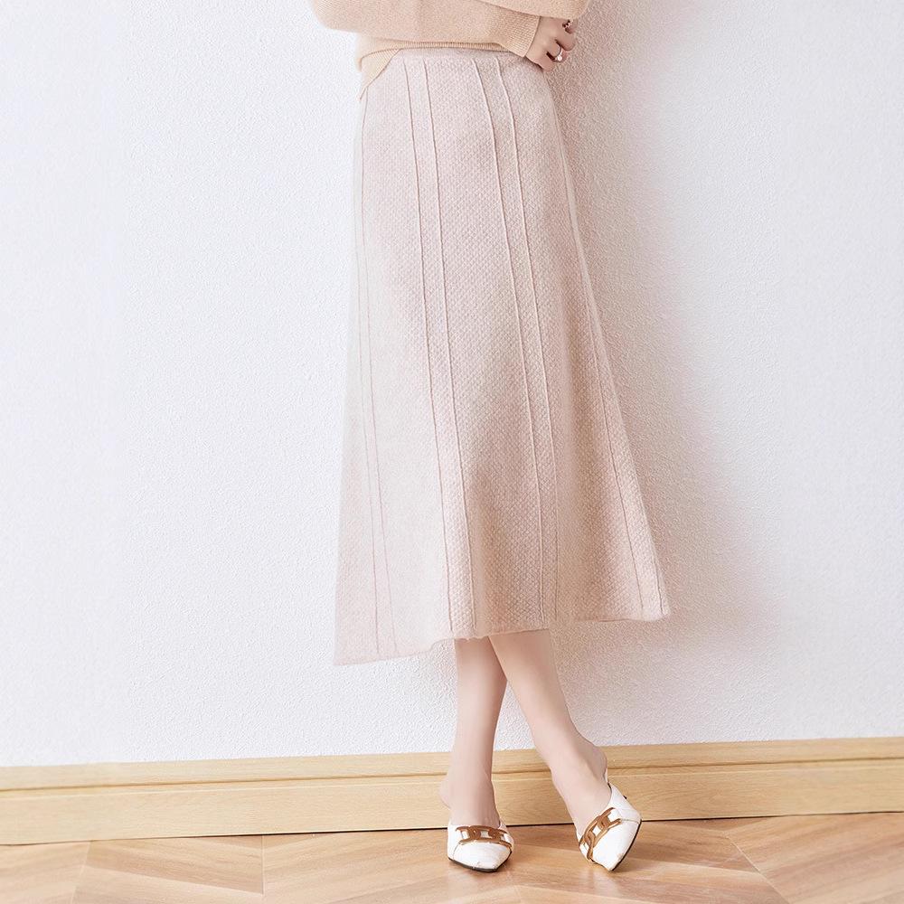 Women's Wool A-Line Midi Skirt - Elastic High Waist, Flared, Slimming, Knitted for Autumn/Winter