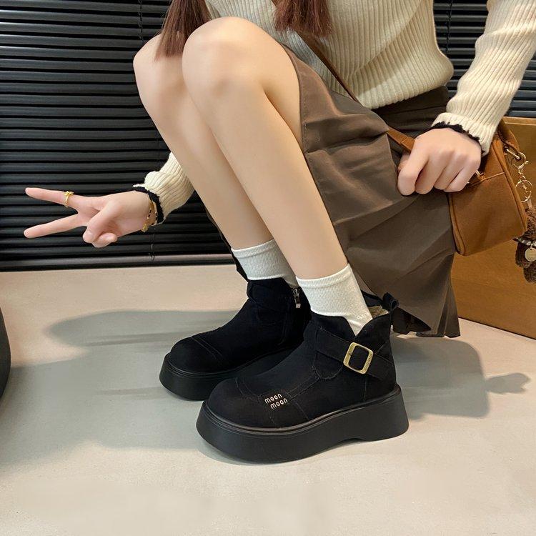[Ushilai] British Wind Velvet Warm Martin Boots Women's 2025 Winter New Fashion Casual Versatile Short Boots