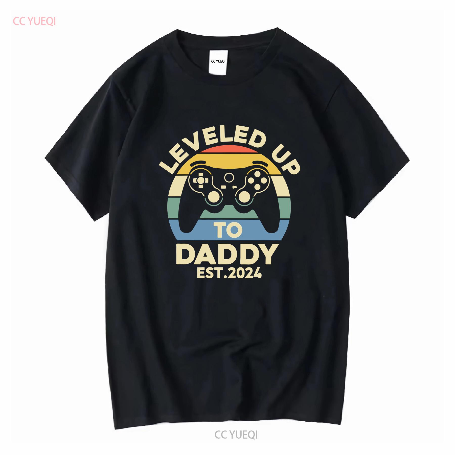 

I Leveled Up To Dad Est 2024 Level Unlocked New Daddy T Shirt Father Fathers Day For Husband long or short sleeves vintage 4XL