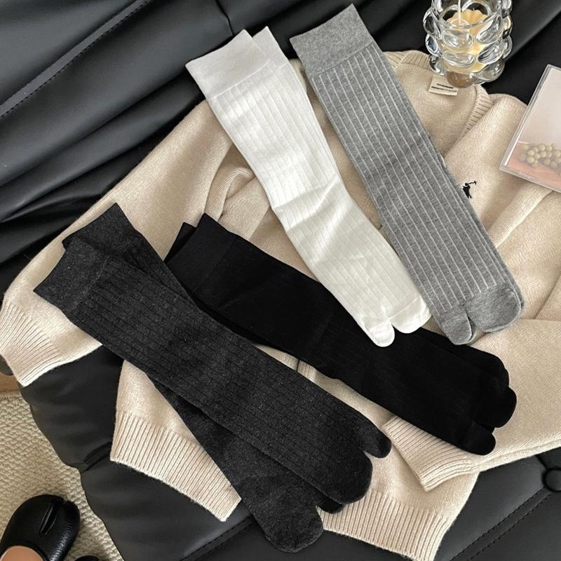 Cotton Split Toe Socks Two Toe Mid-Calf Socks Calf Socks Autumn Winter Vertical Strips Japanese Tabi Socks Clogs Socks