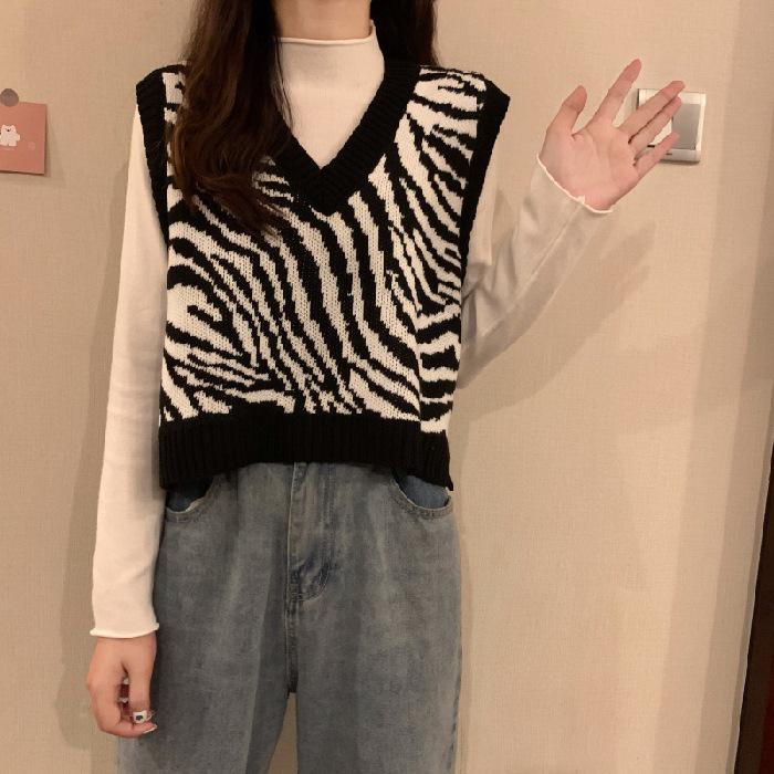 Korean Zebra Style Ribbed Knit Vest - Warm, Slimming, and Fashionable