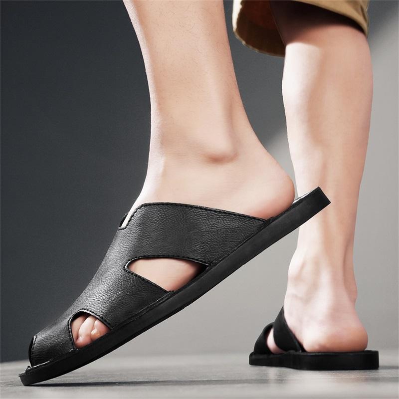 Men Slippers Handmade Simple Flats Brown Leather Sandals Outdoor Summer Roman Sandals Closed Toe Beach Shoes Plus Size