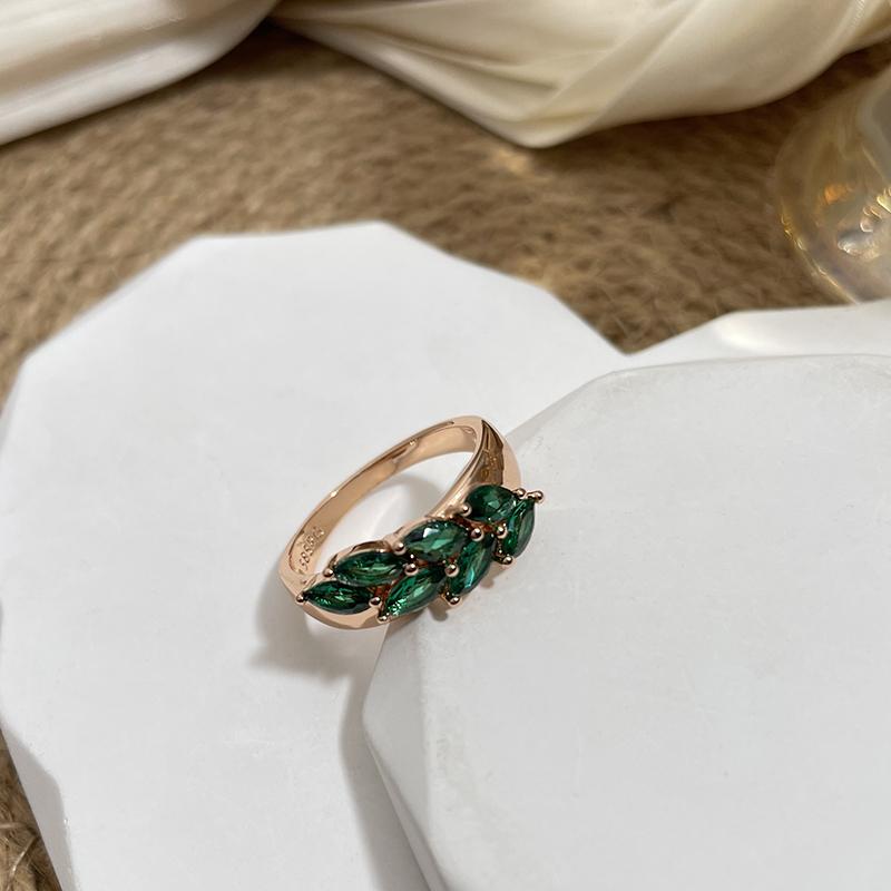 Vintage Green Zircon Leaf Rings For Women Rose Gold Color Luxury Ring Bride Wedding Fine Jewelry Gift