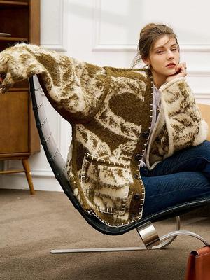 Cardigan Tricotado Estilo Étnico Totem Retrô Australiano - Outono/Inverno Casaco Solto de Comprimento Médio de Alta Qualidade