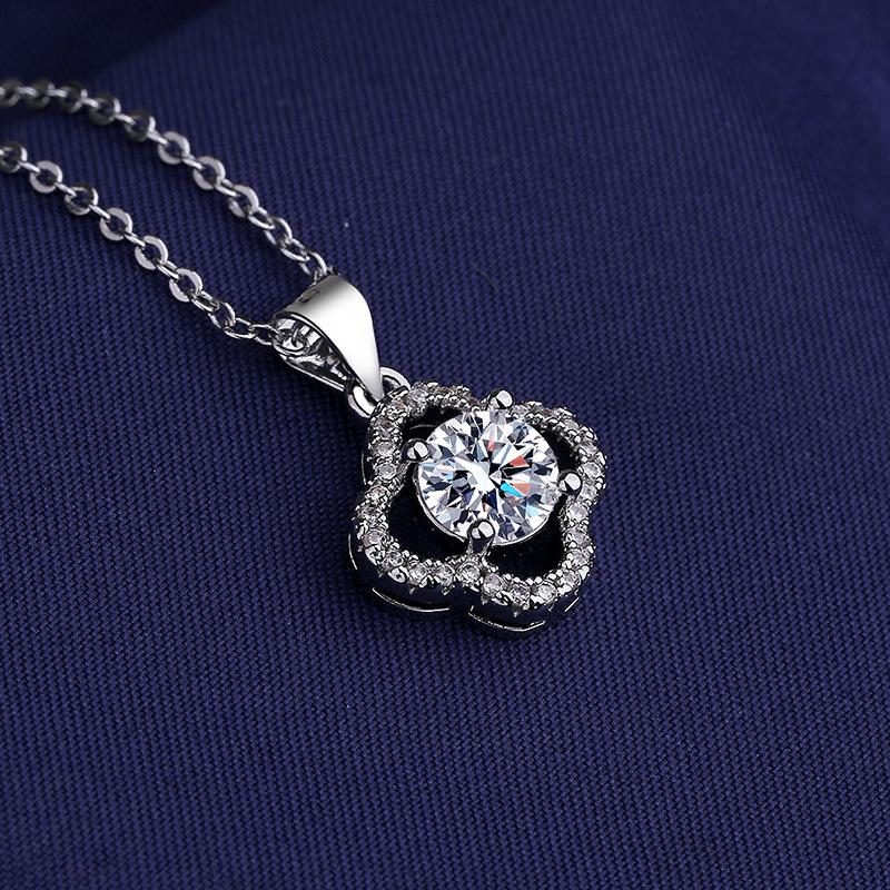 925 Silver Necklace For Women Round Pendent Sparkling Pave CZ Necklace Fashion Anniversary Birthday Jewelry Gifts N755