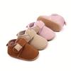 Para homens e mulheres – Tênis de sola reta e slipons