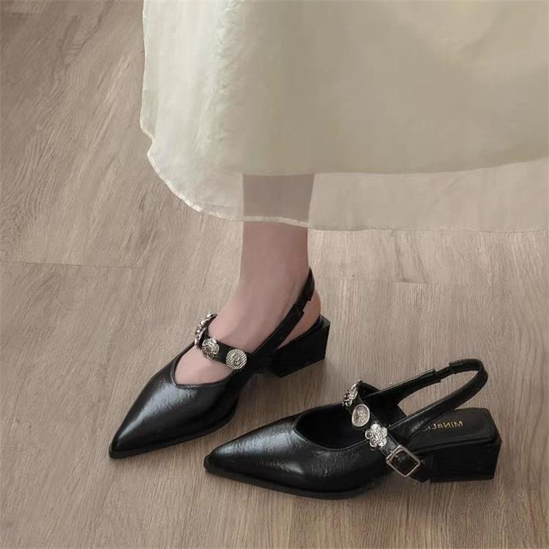 Fashion French Pointed Sandals Womens 2025 Summer New Fashion Light Mouth Metal One-Word Buckle Casual Womens Shoes