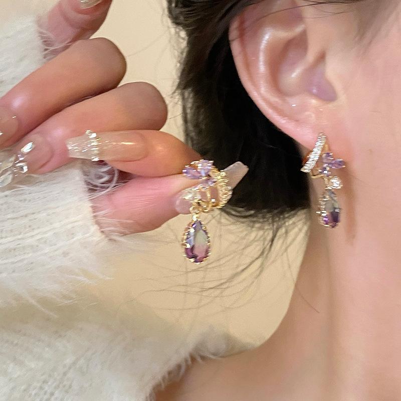 Zircon flower artificial crystal water drop fringed earrings fashionable and elegant earrings high-end temperament earrings