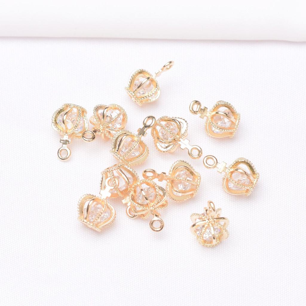 10pcs 14K Gold-wrapped Zircon Crystal Three-dimensional Square Pendant, Crown Pendant, DIY Earrings, Necklace Jewelry Pendant.