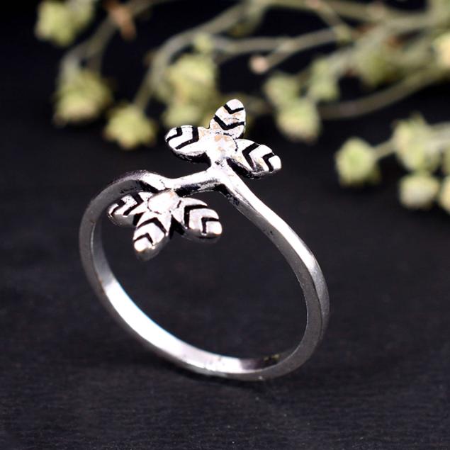 Handmade Oxidized Silver Floral Ring – Adjustable Double Flower Tribal Band, Vintage Boho Statement Jewelry Gift for Women