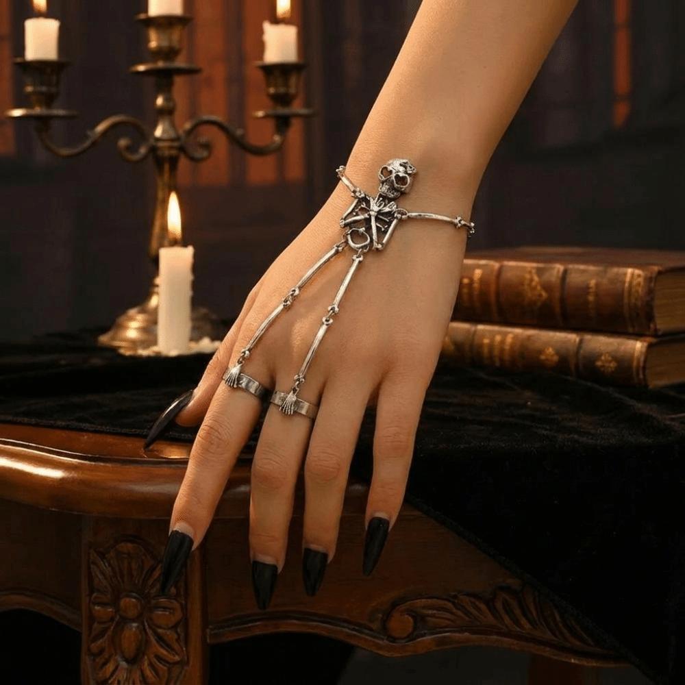 Zinc Zinc Alloy Material Skull Skeleton Hand Chain Retro Style Goth Punk Jewelry  Halloween Accessories