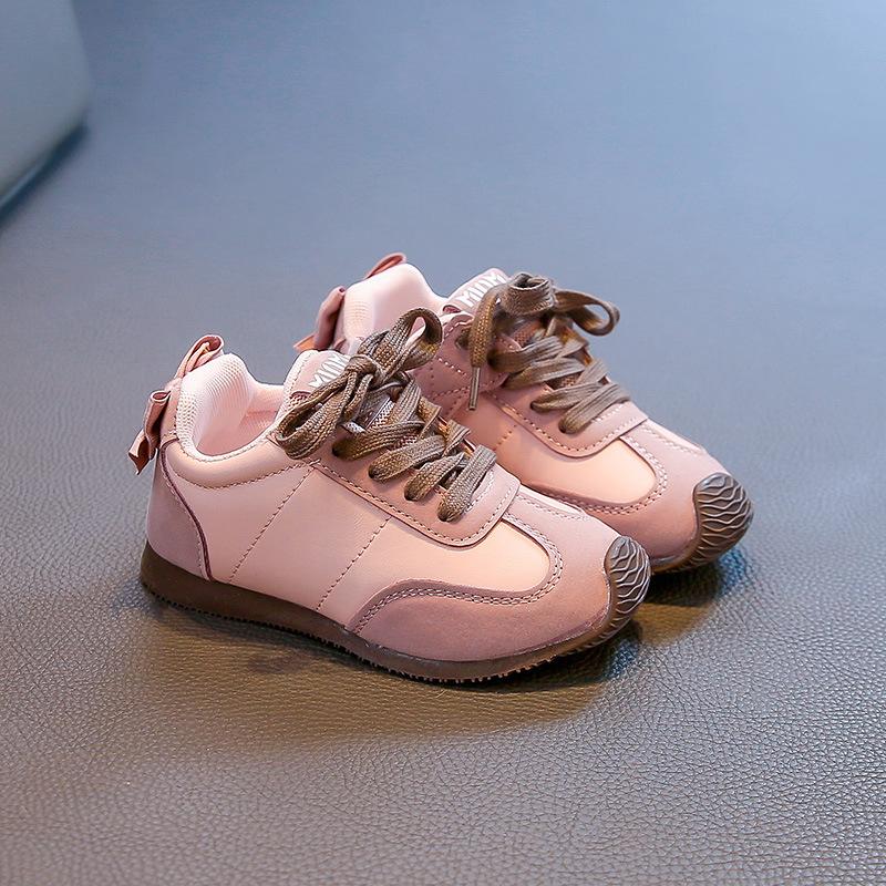 

Girls outdoor shoes Children s board shoes 2025 spring and autumn new casual moral training middle and older children s soft-soled fashion sport 21
