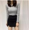Schwarze knielange Rockhose für Damen - Sommerliche schlankmachende High-Waist-Rockshorts mit Schlitz