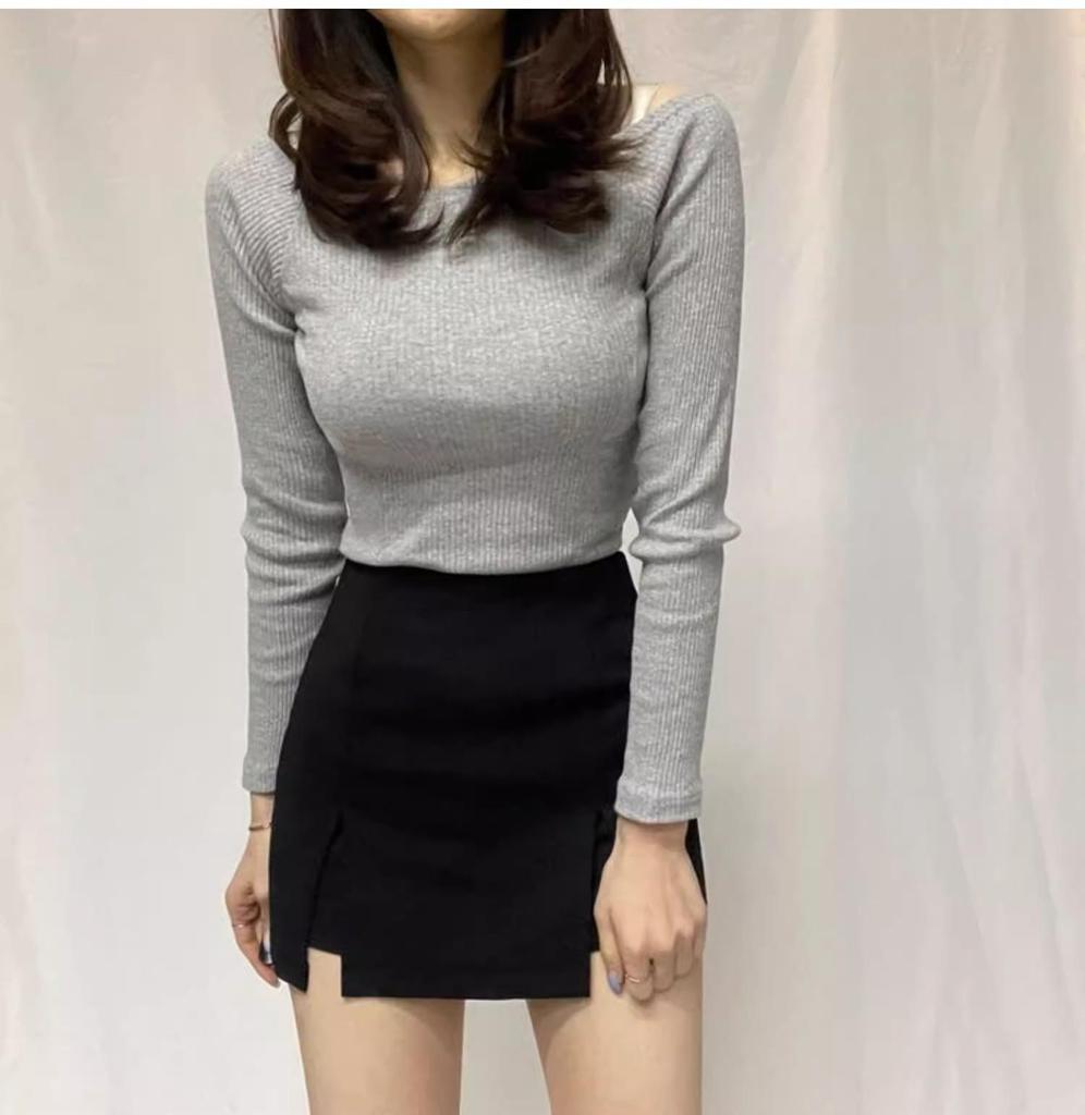 Schwarze knielange Rockhose für Damen - Sommerliche schlankmachende High-Waist-Rockshorts mit Schlitz