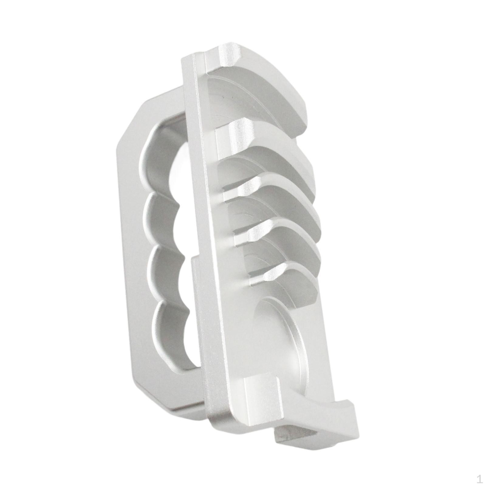 

Компактный инструмент для снятия фаски и заусенцев с труб из ПВХ