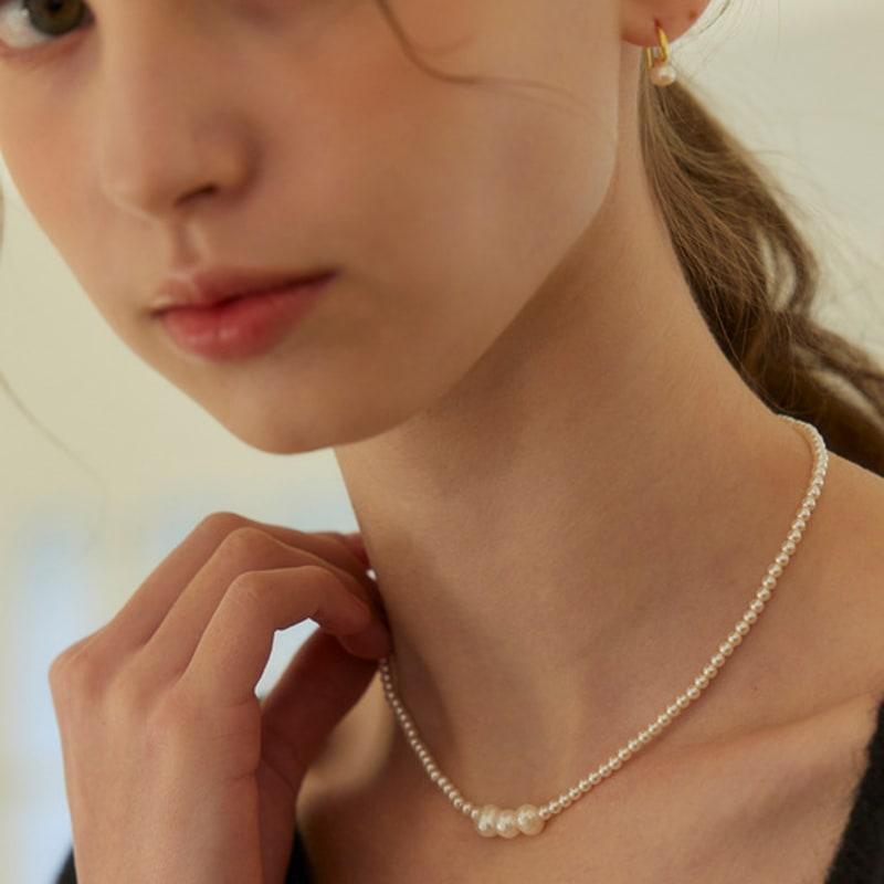 Murmur [925silver]Third Point Pearl Necklace