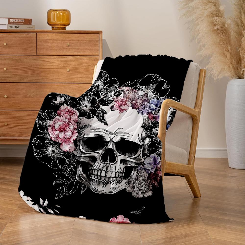1pc Gothic Victorian Skull & Floral Print Blanket - Heavyweight Plush All-Season Bedspread, Black/White/Pink/Lavender Quilted