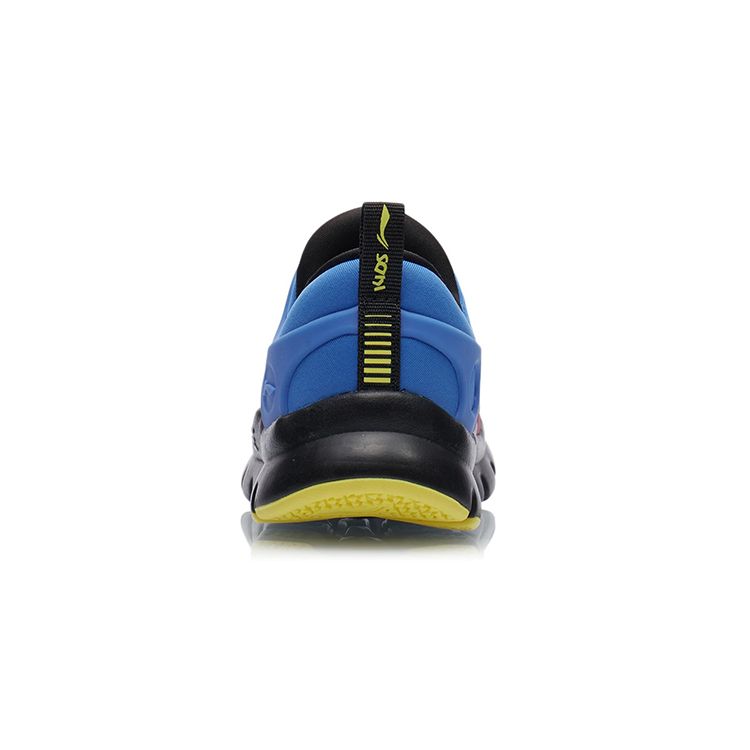 Li Ning Kids Sports Lifestyle Series Slip-On Anti-Kick Shock Absorbing Durable Lightweight Rebound Low-Top Running Shoes Kids Running Shoes YKAP154-47
