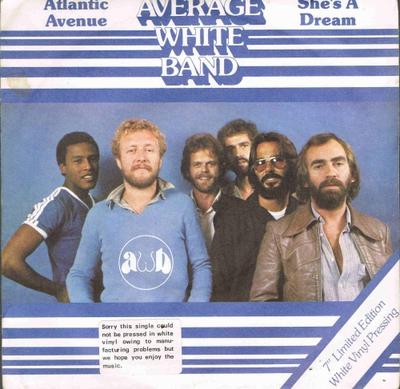7inch Record AVERAGE WHITE BAND - Atlantic Avenue / She's A Dream XB1061 RCA Victor 1979 UK Soul/Funk Used