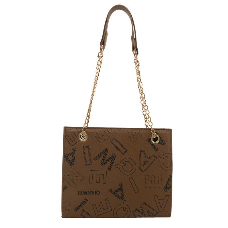 

Fashionable Pu Leather Handbag For Women With Trendy Letter Print And Chain Strap темно-коричневого