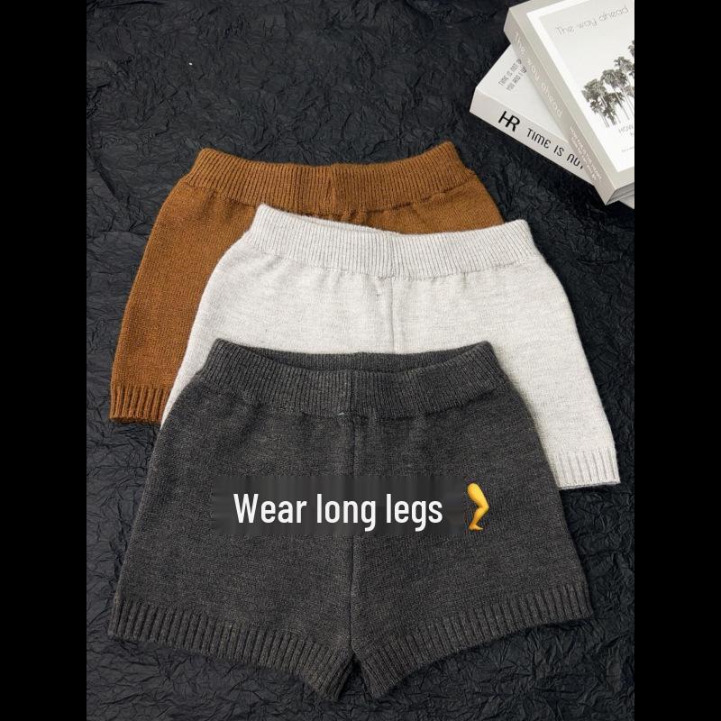 

Women s Maillard Style Coffee-Knit Shorts - Autumn/Winter 2025, Loose, Slimming Wool Pants Large темно-серого