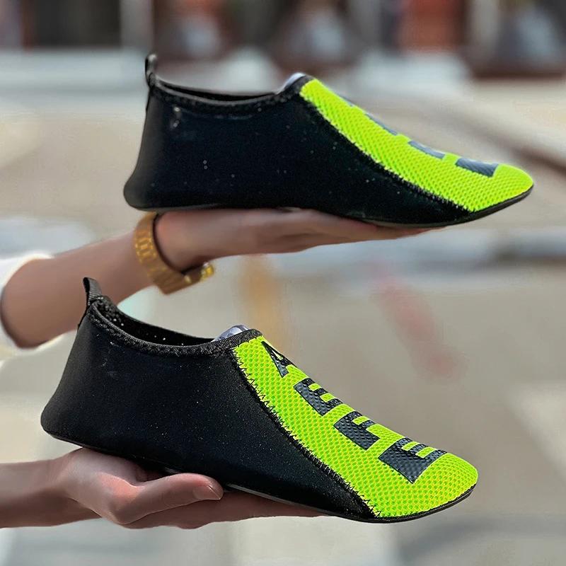 YRZL New Aqua Shoes Five-finger Swimming Shoe 36-47 Size Beach Sports Shoes Fashion Men's Fitness Shoes Couple Footwear