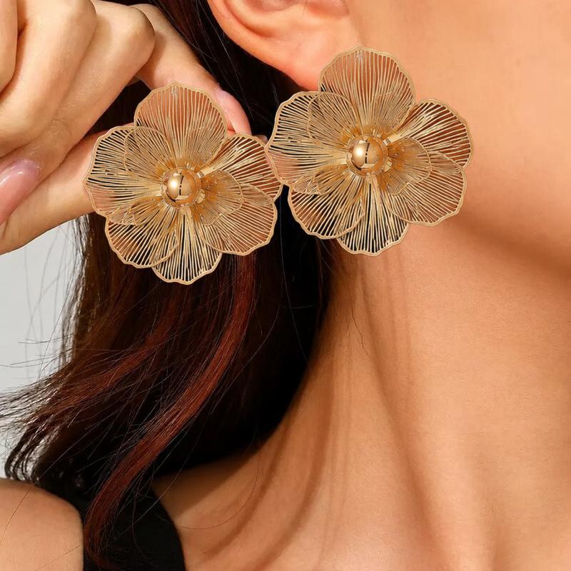 Gold Flower Drop Earrings Elegant Hollow Woven Design Comfortable for Office Commute Wedding Party Daily