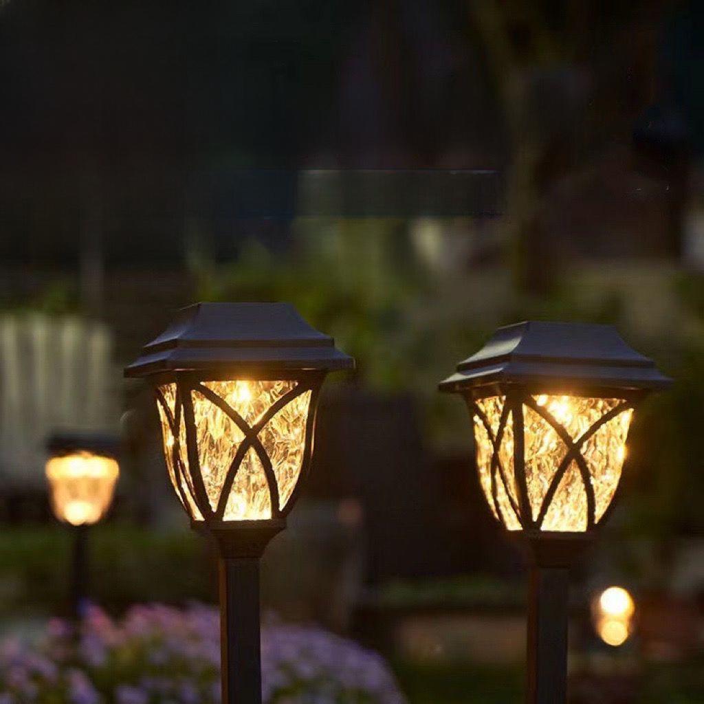 Waterproof Cross-Border Solar Garden Light: Outdoor Villa Decorative Plug Light for Lawn and Square Areas.