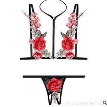 Sexy three-point sexy hollow rose bra halter pajamas embroidery perspective temptation hot suspender pajamas