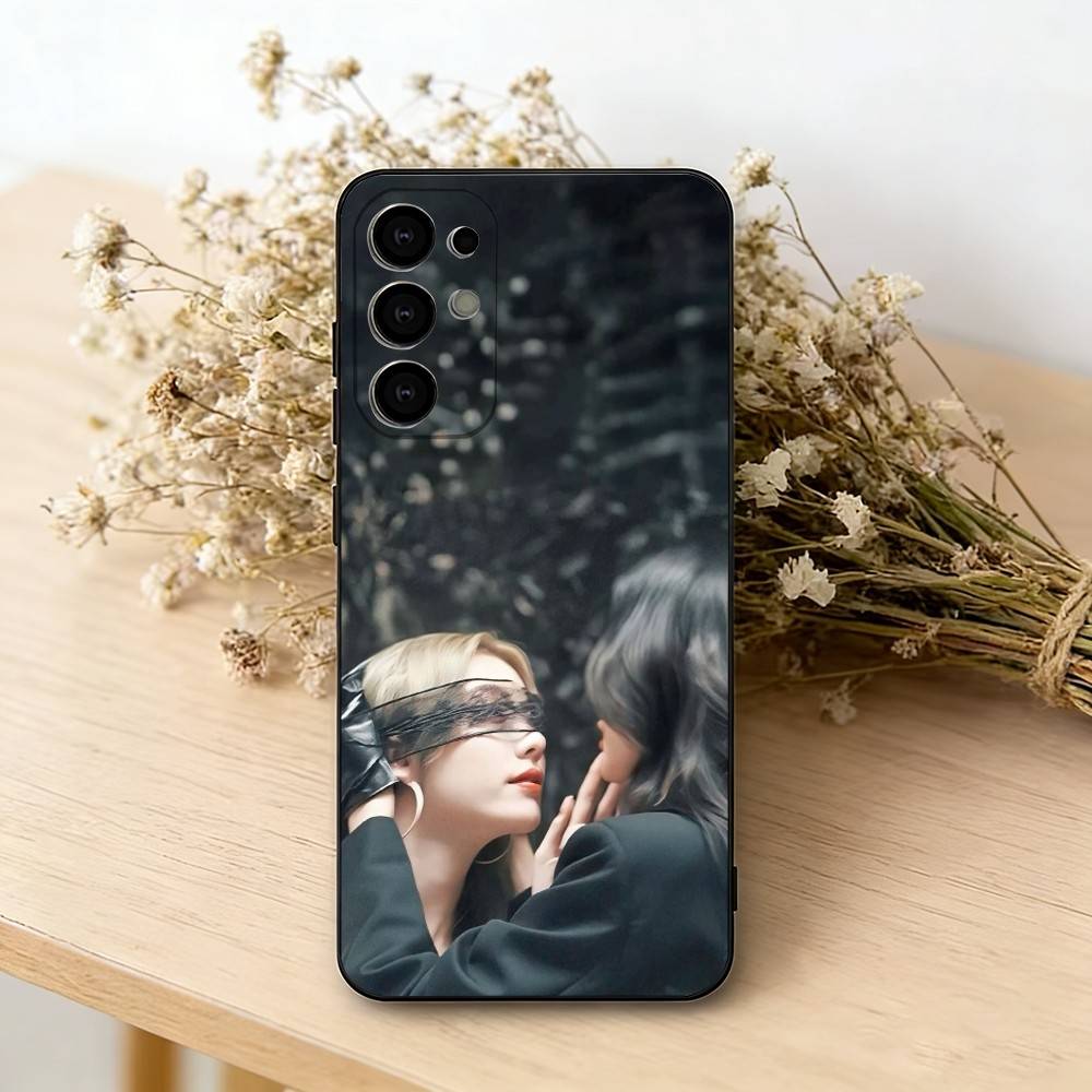 L-Lingling Kwong Actress Phone Case For Samsung S25,S24,S21,S22,S23,S30,Ultra,S20,Plus,Fe,Soft Silicone Black Cover