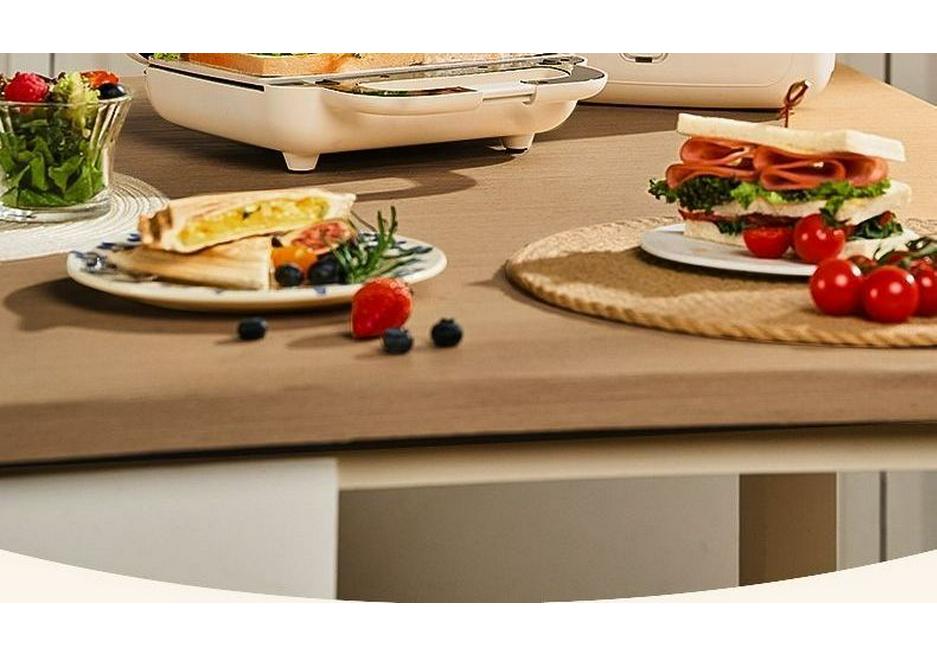 Multi-Functional Double-Disc Breakfast & Waffle Maker with Replaceable Baking Plates