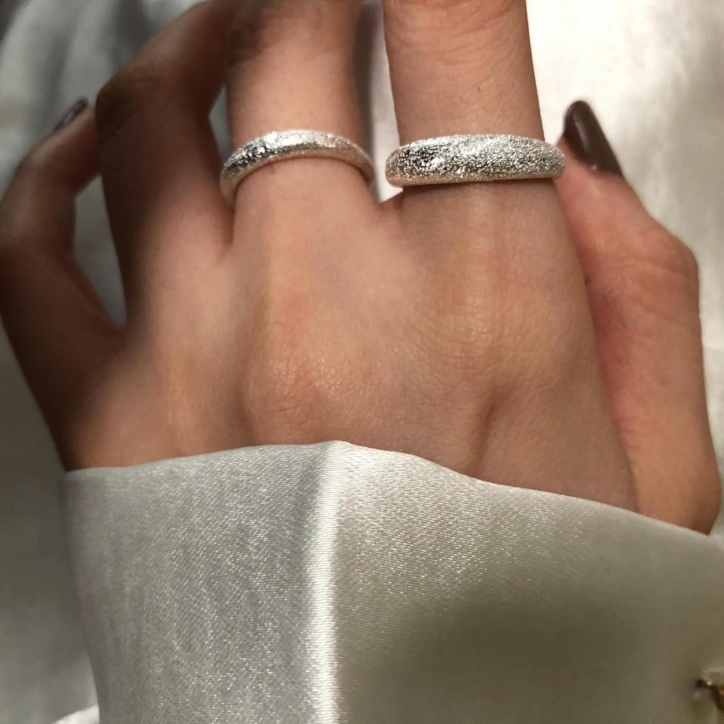 Starry Fashionable Silver River Ring For Women With Eyecatching Shimmer In Adjustable Design